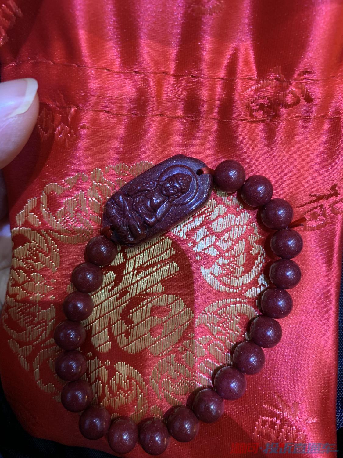 夸大其说说杜仲精油是可治疗颈椎哪里痛抹哪里朱砂可以辟邪保平安